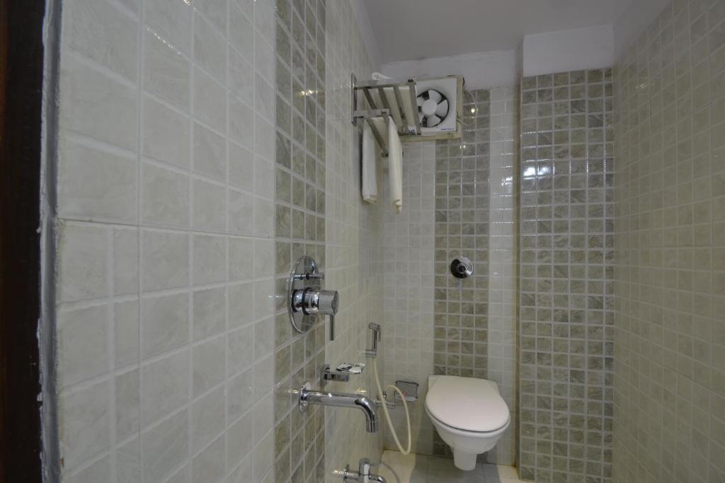 Hotel Central Residency Варанаси Экстерьер фото